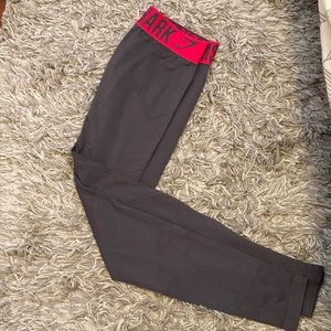 Comfy and stretchy gymshark leggings